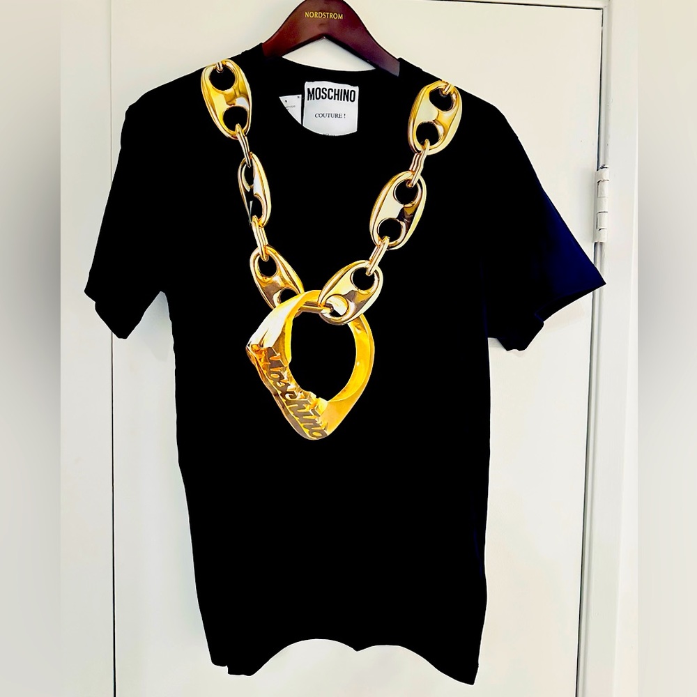 Moschino Black Chain ring t-shirt